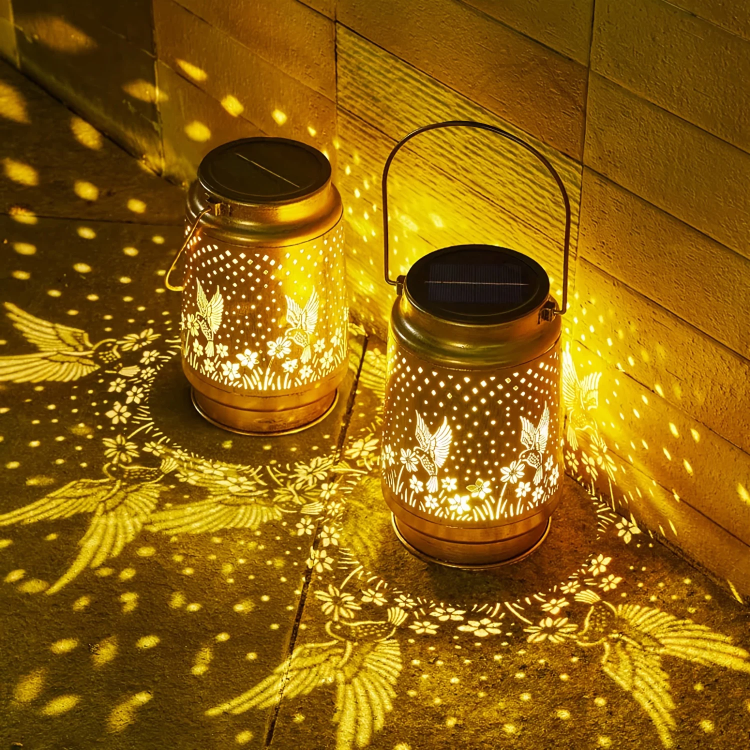 1PC Iron Solar Lantern Outdoor, Pathway Garden Light with Auto On/Off, Waterproof Decorative Lighting for Yard/Patio