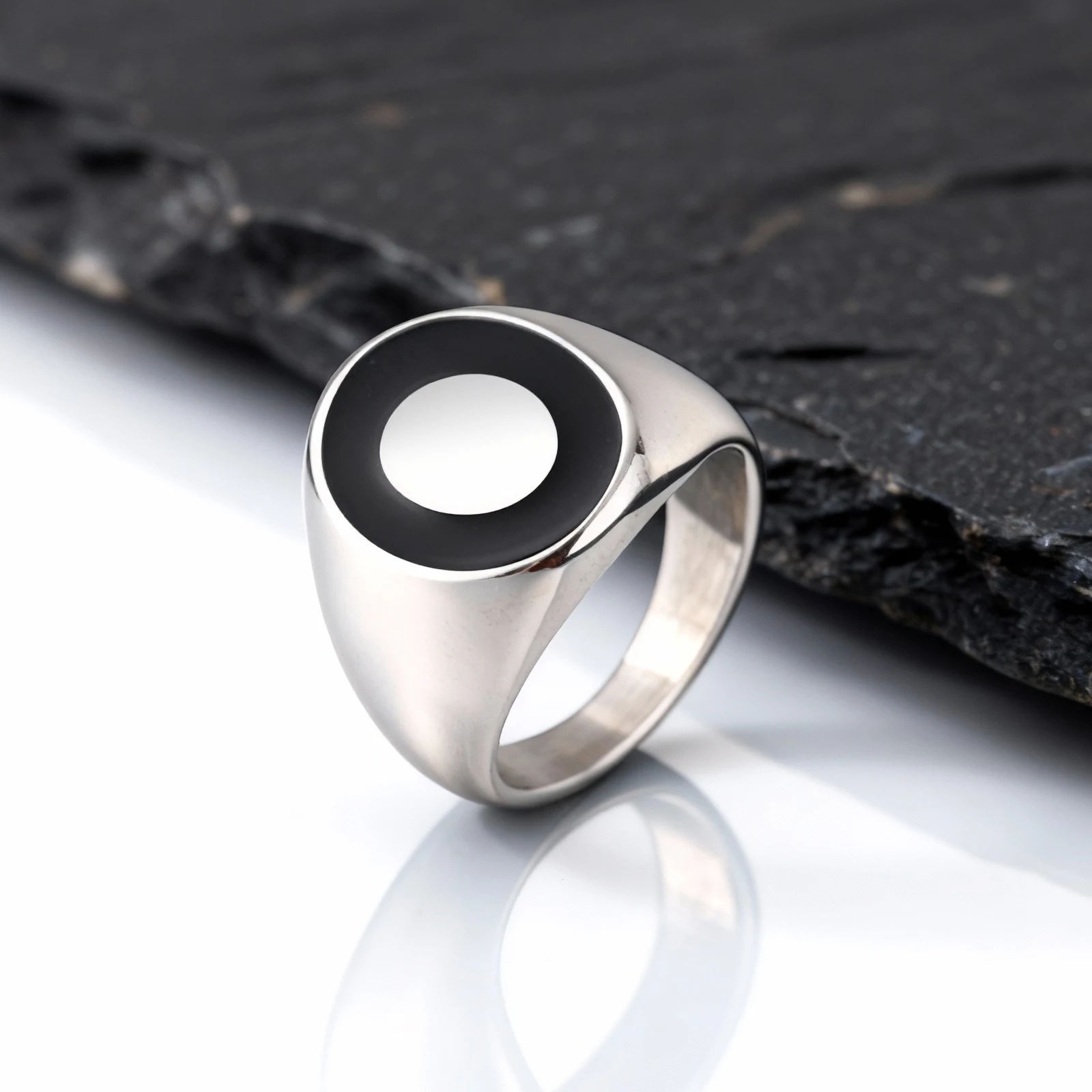 Neuer Edelstahlring für Männer und Jungen, wasserdichter silberfarbener Siegelring aus Edelstahl, Statement-Ring mit klobigem Ring und Daumenring