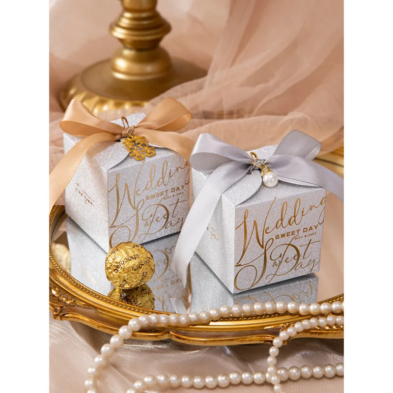 European French Engagement Wedding Favors Gifts Partner Mothers Day Gift  Box Wedding Candy Box Wholesale Treat Boxes Aniversario