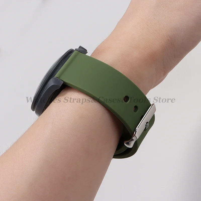 Versatile Soft Silicone Watch Band with Quick Release