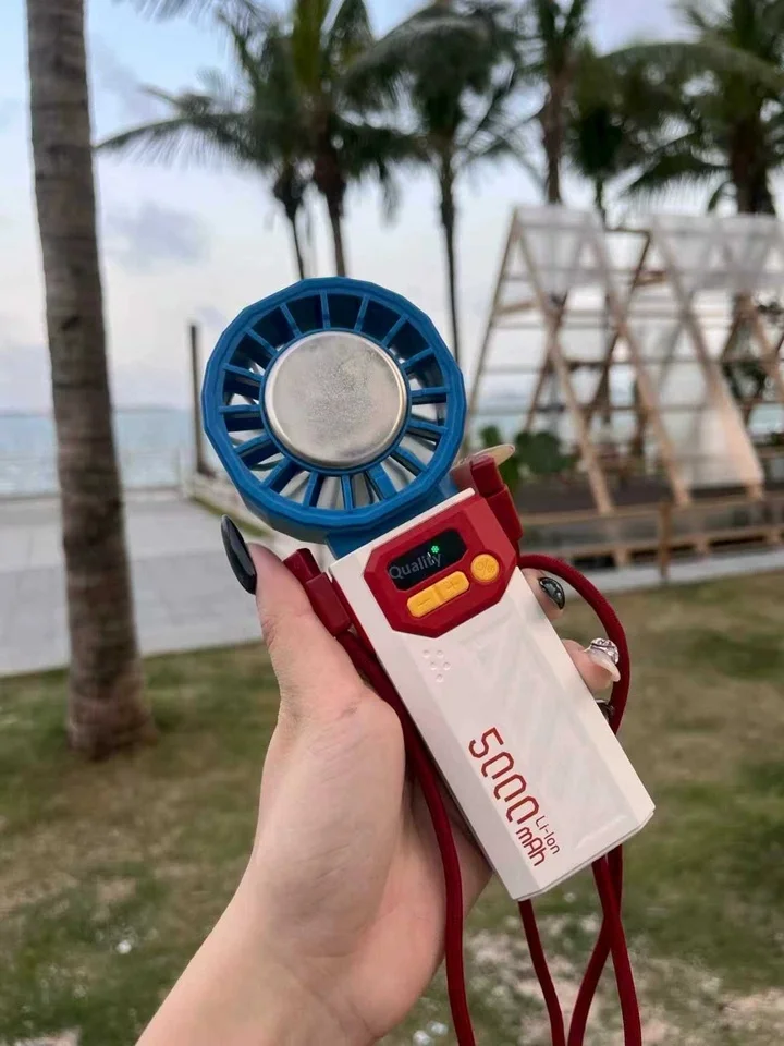 소씽 아이스 Z 06 휴대용 선풍기 100단계 풍속 조절 가능 핸디형 소형 선풍기 5000mAh 배터리 장시간 사용 가능 경량