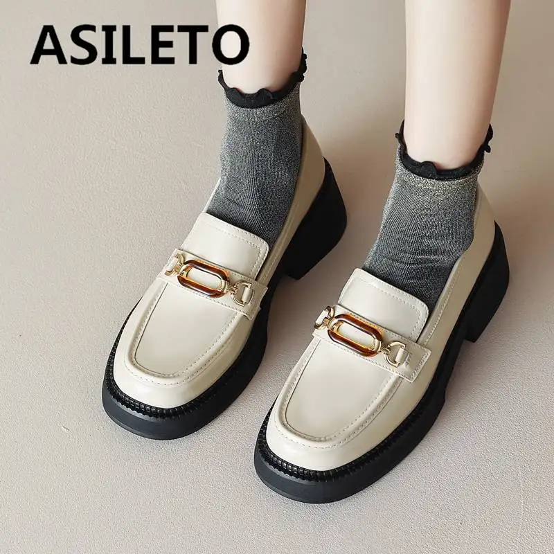 

ASILETO Cow Leather Pumps Ladies Round Toe Chunky Heels 5cm Slip On Leisure Loafers Big Size 40 Metal Decoration Daily Shoes