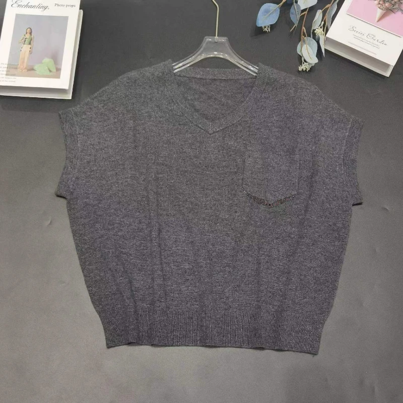 

2023 New Autumn Women V-neck Loose Beaded Knitted Solid Color Vest