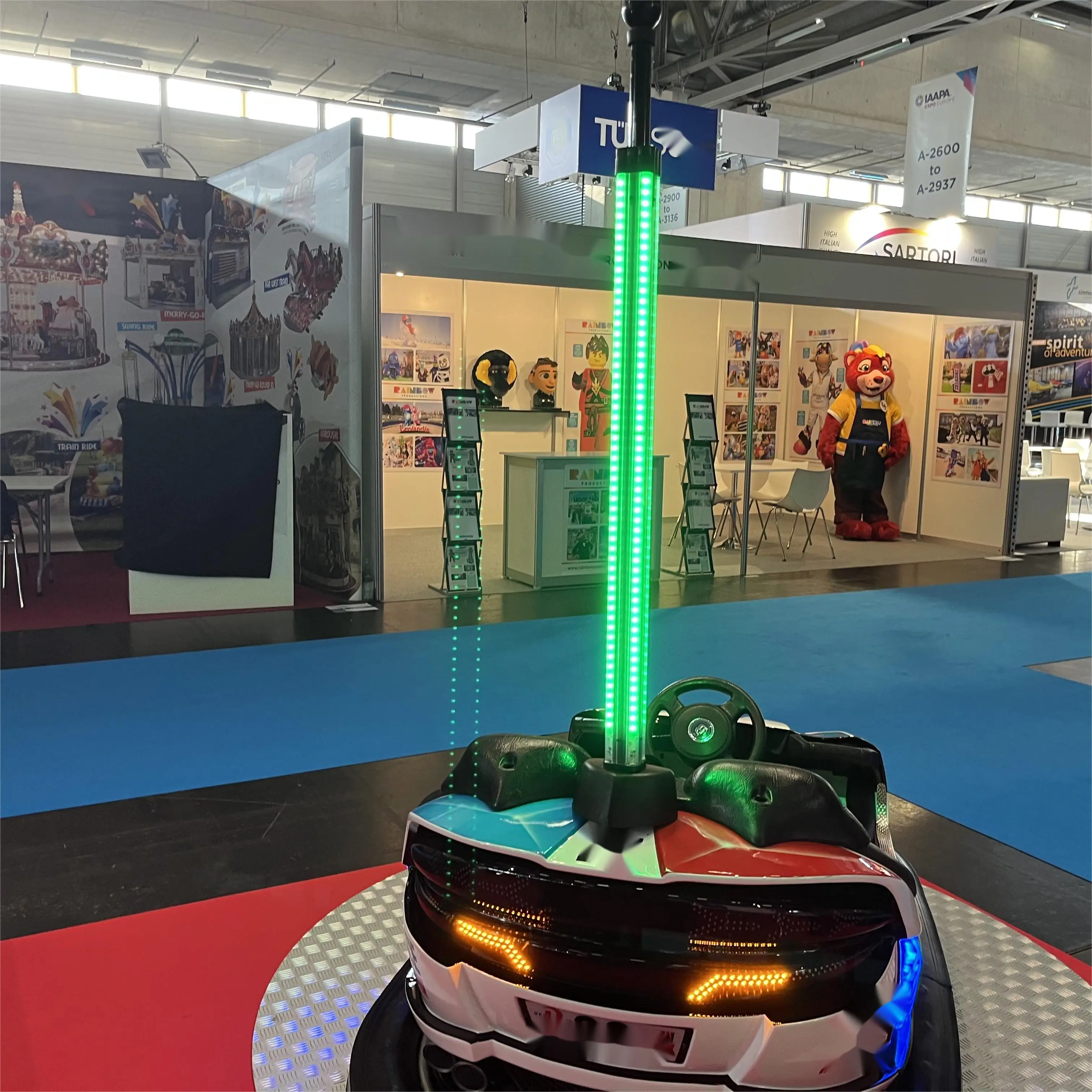 new model amusement ride on bumper cars powered by electric battery 48V