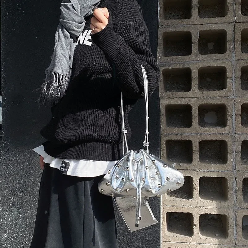 Luxury Rivet Bucket Bags for Women PU Leather Purses and Handbags Designer Shoulder Bag Retro High Quality Clutch Female New