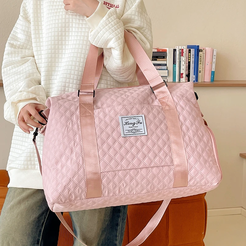 Popular travel tote bag Multifunctional Nylon Fabric Leisure zipper convenient Fitness for women weekend duffle bag