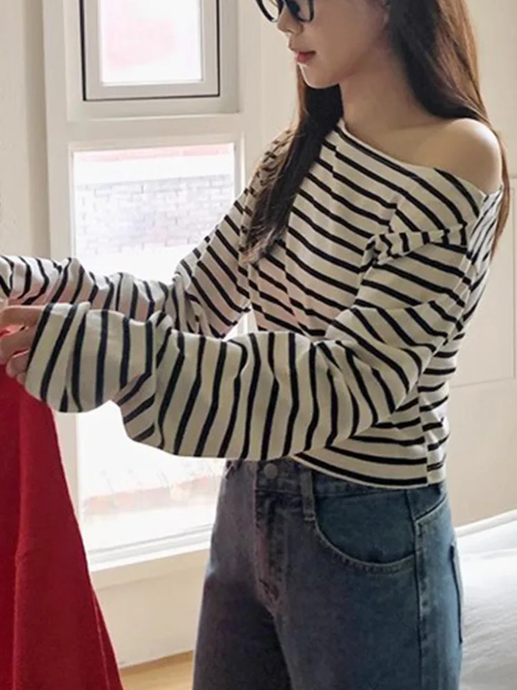 

New Fashionable Stripes Slash Neck Long Sleeve T-shirt Women's Versatile Pullover Blouse Top 2024 Spring Summer X884