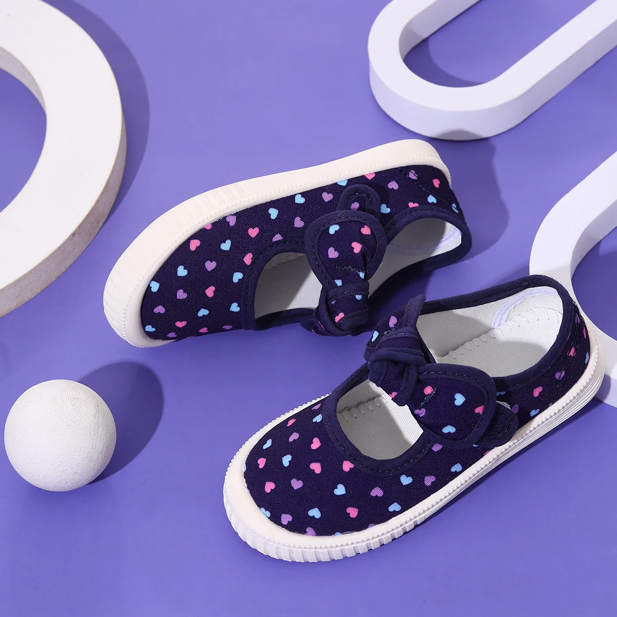 Girls' Canvas Shoes, Casual Sneakers with Cute Bow and Velcro Print, Wide Design Suitable for Indoor and Outdoor Wear in All Seasons - 2