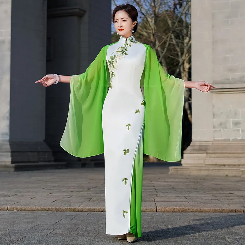 

Green Qipao Long Dresses Oriental Women Evening Party Gown Modern Chinese Fashion Dress With Cloak Elegant Cheongsam Traditional