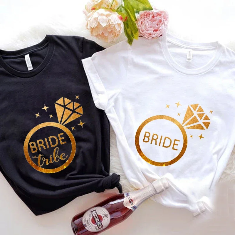 

Team Bride Bridesmaid T-shirt Golden Wedding Ring Tshirt Girls Bachelorette Hen Party EVJF Tops Friends Bridal Wedding Party Tee