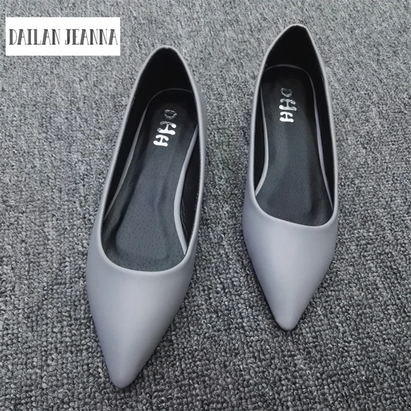 Spring and Autumn Women's Loafers Flat Heel Shoes Boat Shoes Casual European style size 31-44