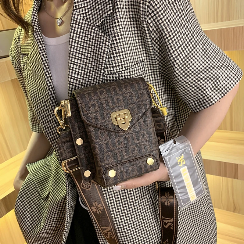 Damier Coated Canvas Crossbody Man Crossbody Bags Sling Bag Replicas Bags -  China Bag and Handbag price