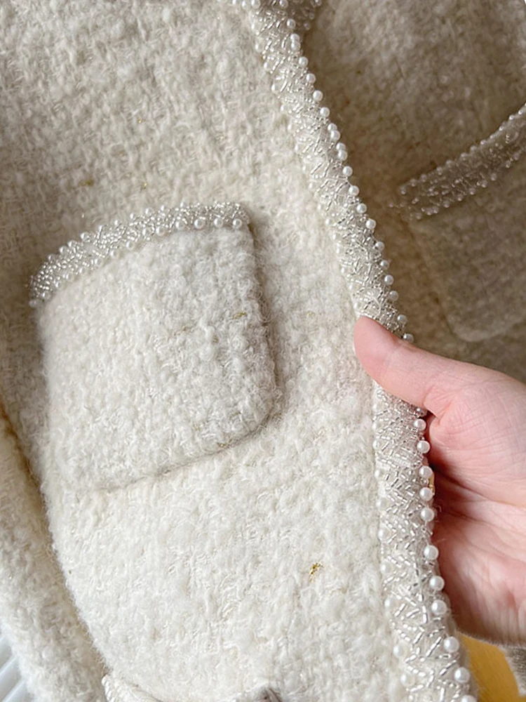 High-End Wool Tweed Beaded White Goose Down Jacket Women's 2023 Winter New Short Baggy Coat Elegant Long Sleeve Down Coats