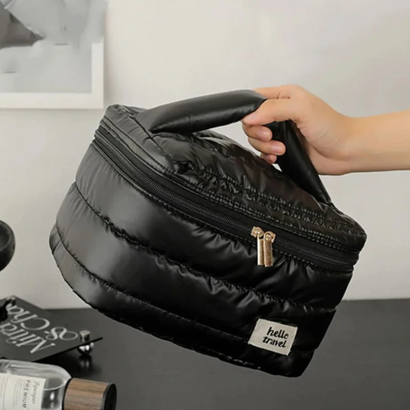 Large Capacity Makeup Bag Cosmetic Bag Toiletry Bag Portable Storage Bags Travel Organizer Multifunctional Handheld Washbag