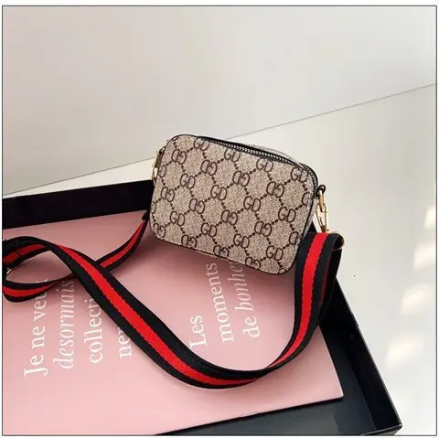 Kindertasche 2026 Neuer Stil Mädchen-Umhängetasche Niedliche und Vielseitige Kleine Mädchen-Schultertasche Modische Prinzessinnen-Minitasche – Detail 25