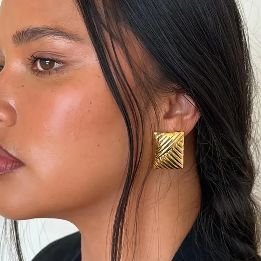 18K Gold Plated Three Layers Arch Ear Stud Delicate Polished Square Striped Texture Hoops Statement Earrings for Women Jewelry