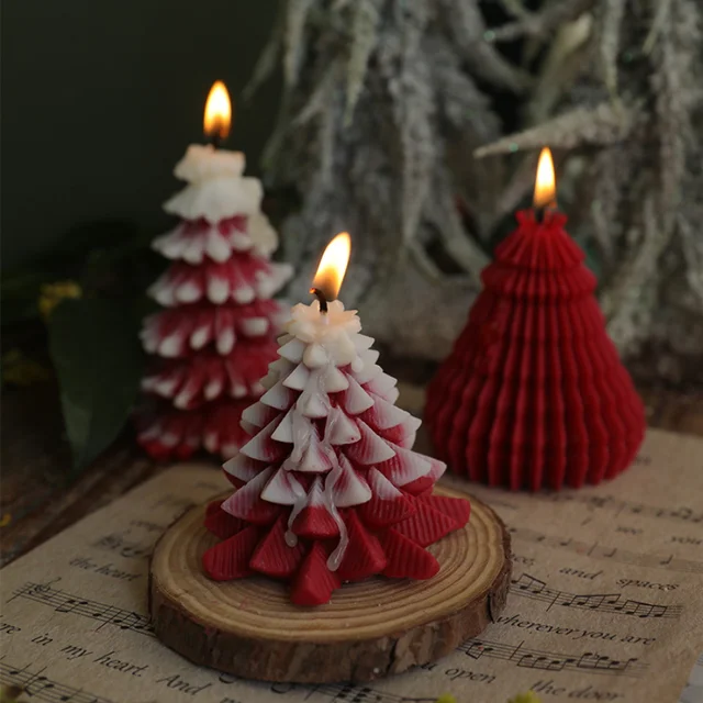 1pc Handmade Christmas Tree Soy Wax Candle with Bell Decor - 6 Hours Long Lasting, for Xmas Party Home Decor & Holiday Gift