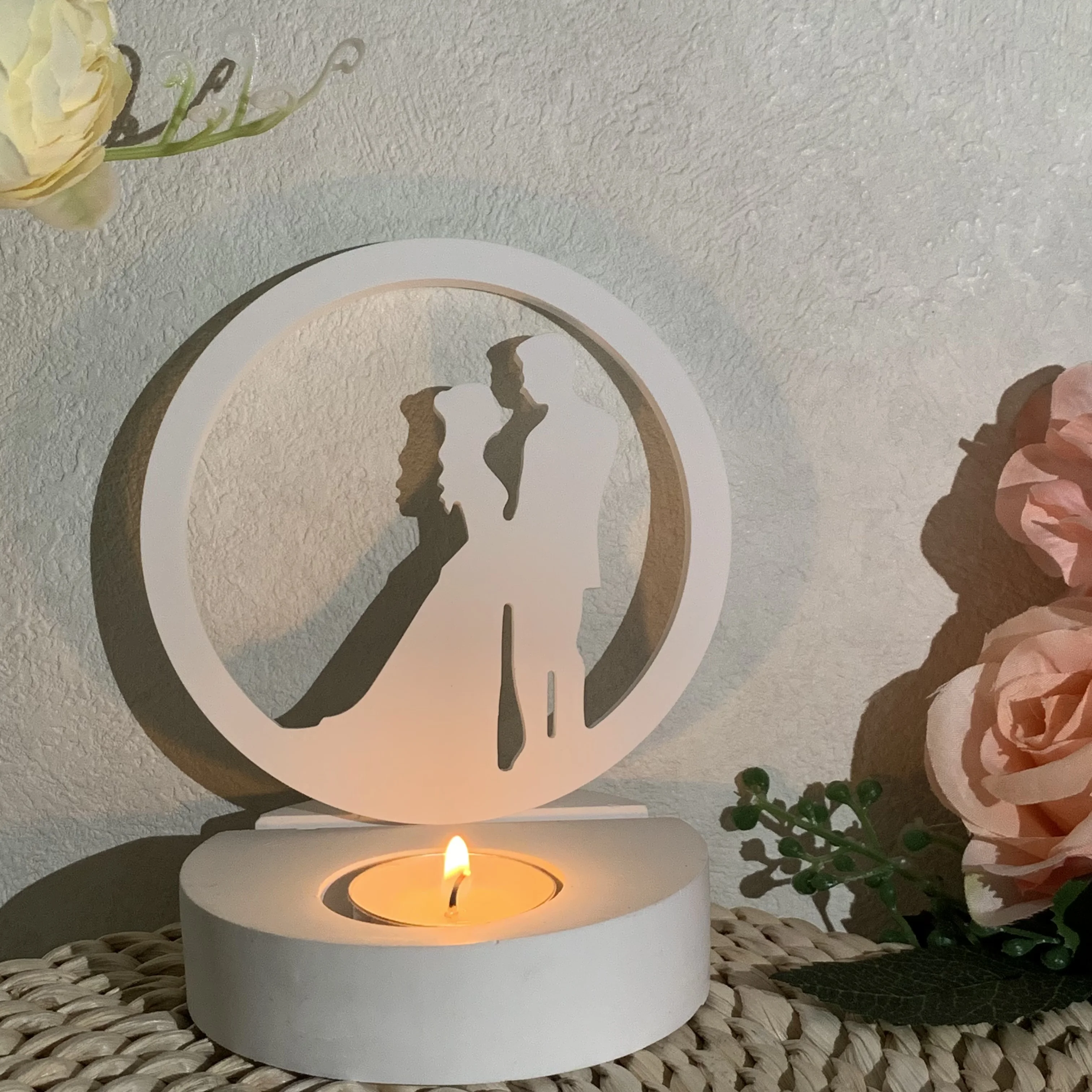 Silicone Mold Newlyweds In The Circle Plug-in Decorative Candlestick Plaster Mold Silicone Moulds Wedding Dress Newlywed Couple Gypsum Molds