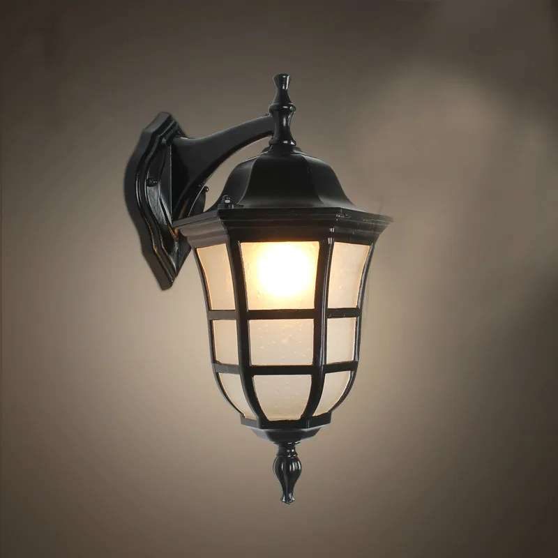 European Vintage Bronze Aluminum Villa Waterproof Outdoor Wall Lamp American Glass E27 LED Corridor Sconce Light Fixture