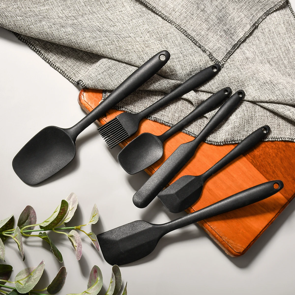 

Black Cream Spatula 6 Piece Set Silicone Spatula One Piece Cake Cream Spatula Baking Tools