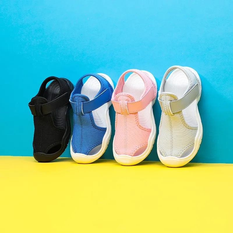 Children's Sandals Boys' Summer Boys Middle and Small Children's Soft Sole Baby Anti Slip Open Toe Beach Shoes Sandals