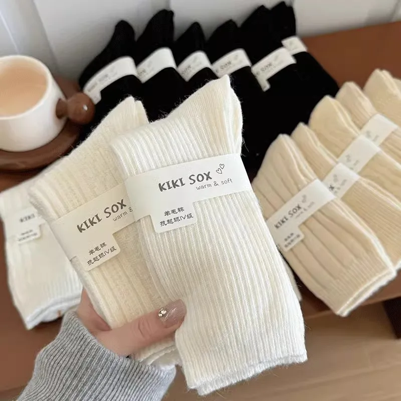 

2023 New Winter Cashmere Wool Women Socks Casual japanese fashion Solid Color Thicker Long Sock Girls Thermal Warm Crew Sock