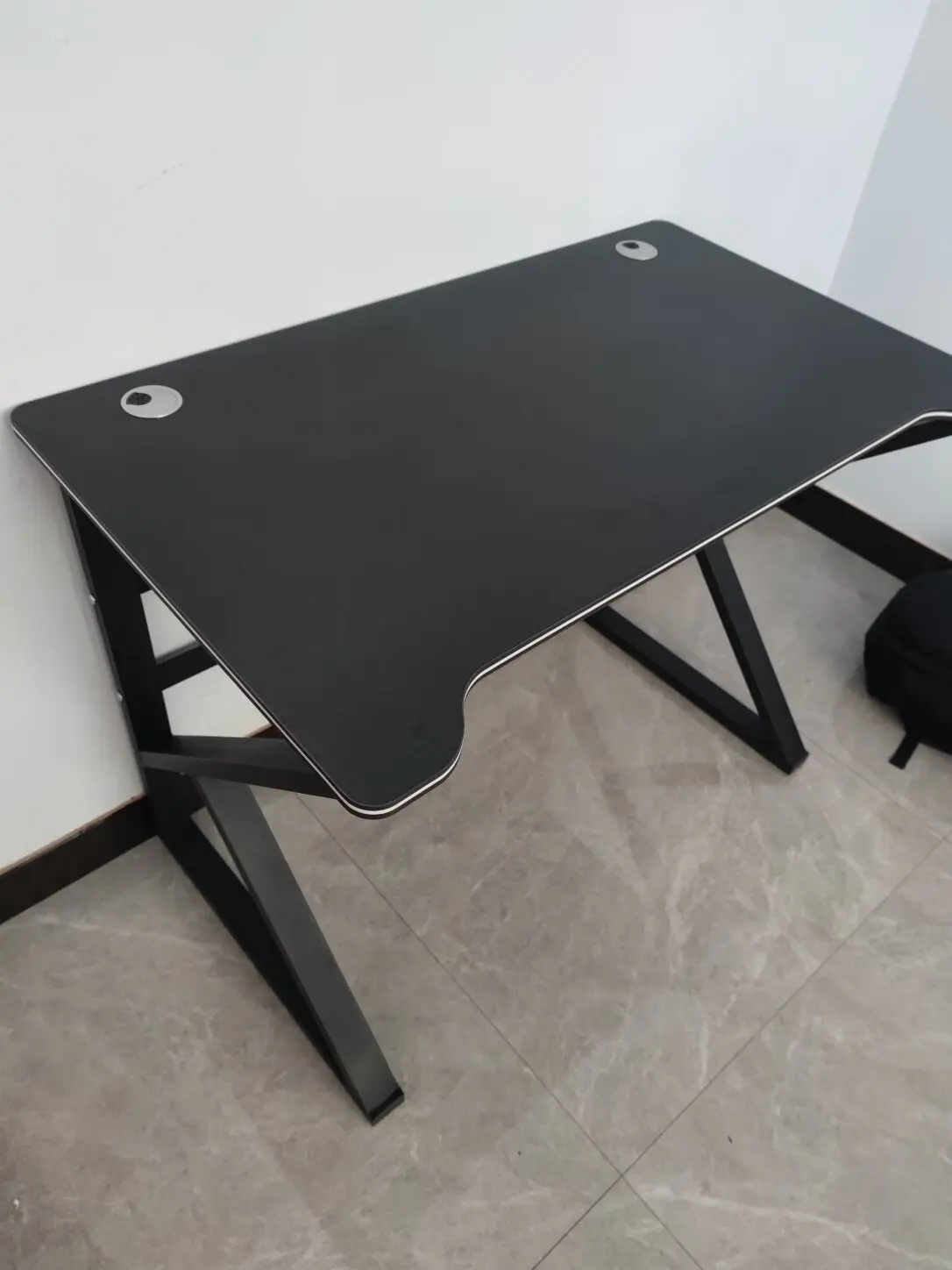 Description Picture 4 of itemDesktop Computer Desks Home Office Furniture modern Bedroom gamer table Internet Cafe Gaming Table Multi-function Office Desk Z