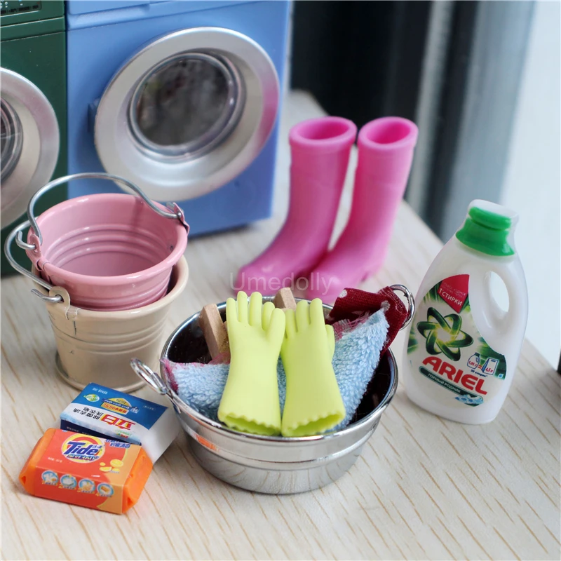 Modello di detersivo per bucato per lavatrice per casa delle