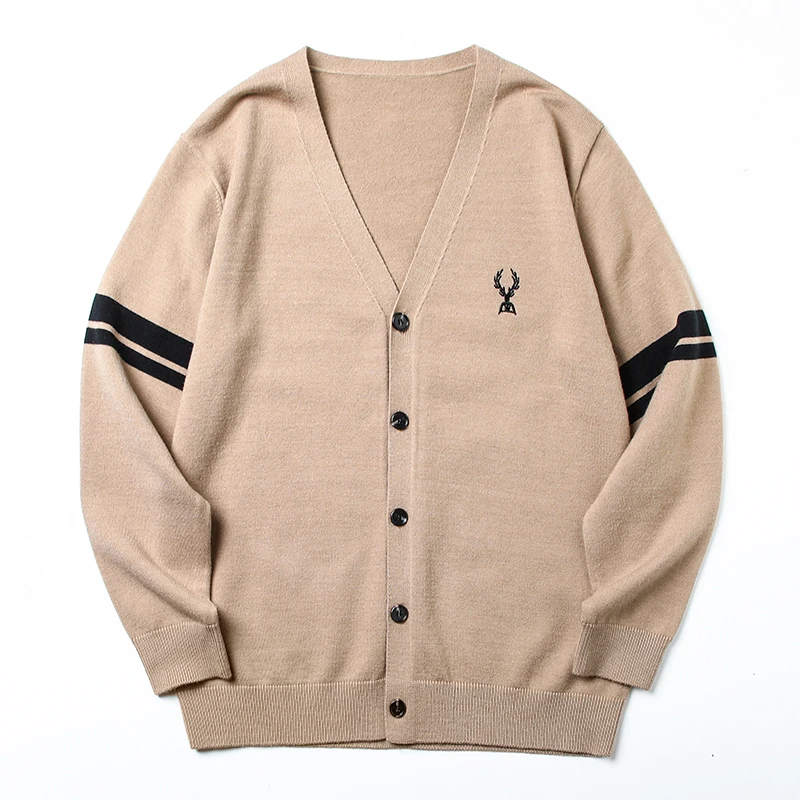 

High Grade Quality Men's Knitted Cardigan Autumn/Winter V-Neck Deer Head Embroidery British Trend Fashion Solid Color Sweater
