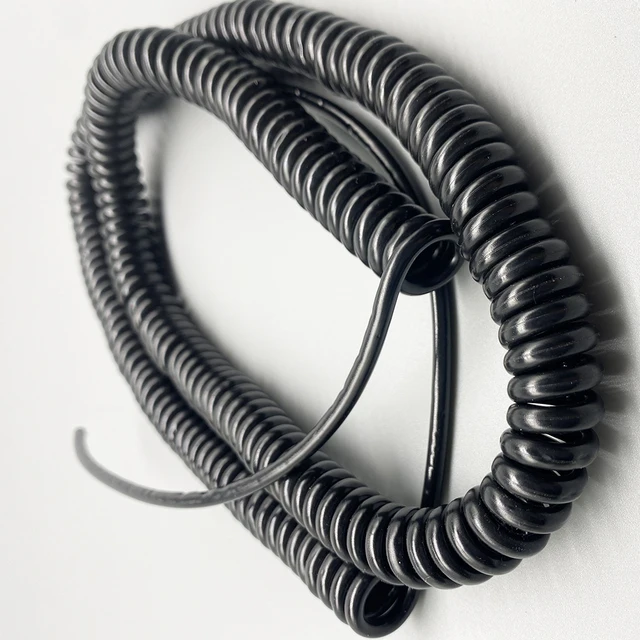 Câble Spiralé Blindé 4 Conducteurs 26 AWG – Extensible De 1 à 15 M – Télescopique, Surface Mate – Haute Durabilité