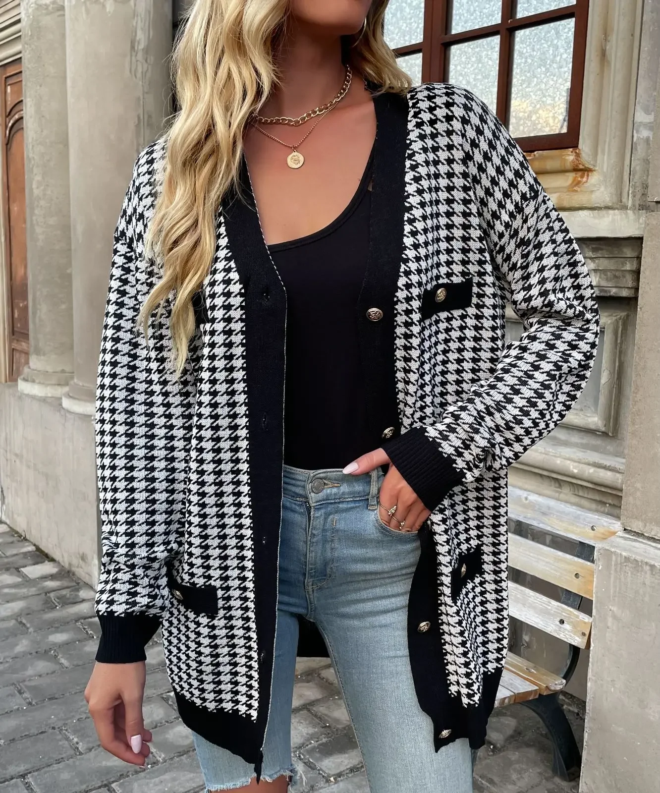 

2023 Autumn and Winter New Fashion Coat Long-sleeved Plaid Sweater Cardigan