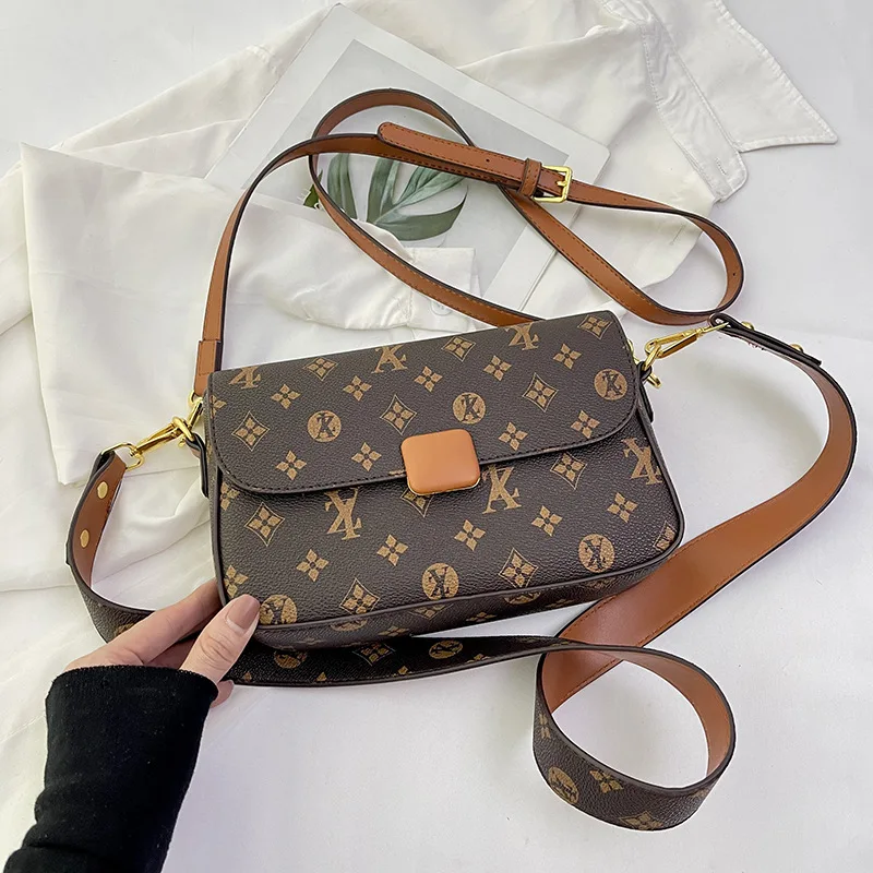 Women's Bag 2023 Hot Sale New Luxury Fashion Retro Printing Small