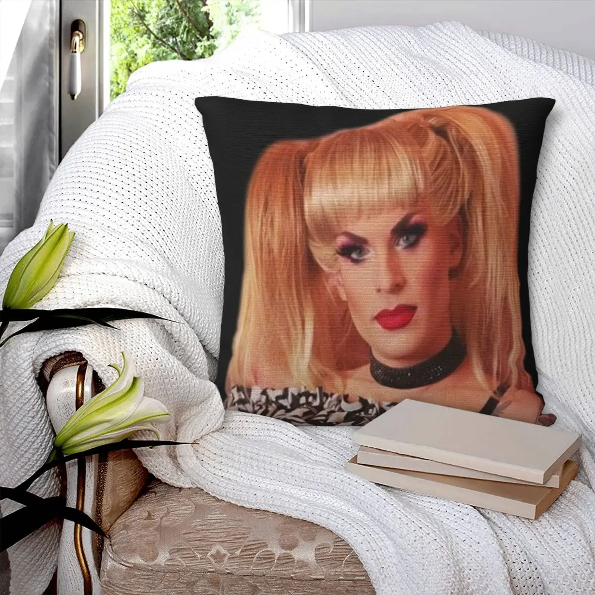 Рисунок 2 - Квадратная наволочка Katya Zamo