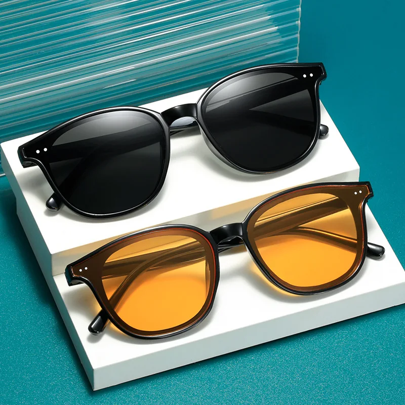 

2024 Folding Sunglasses Women's Polarized Sunglasses Men's Night Vision Driving Glasses Portable Sunglasses with Glasses Case