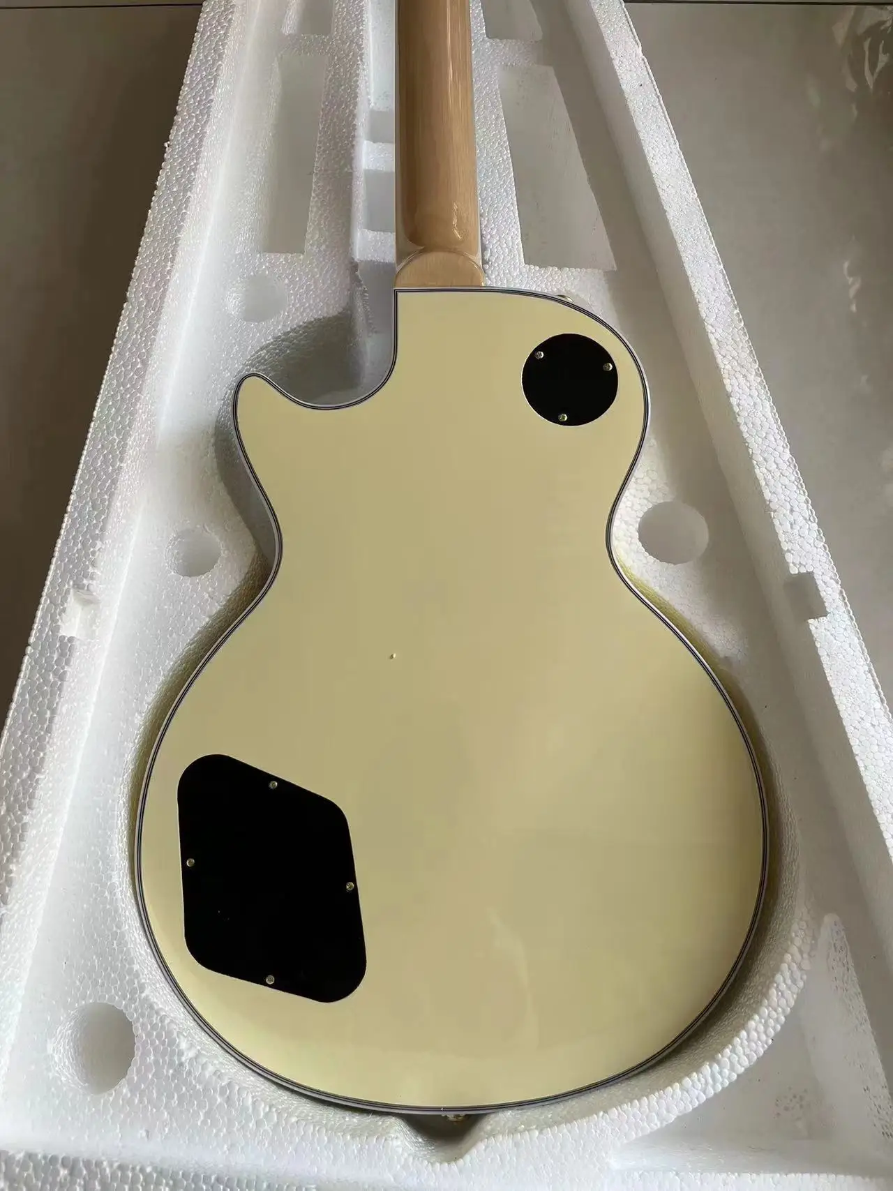 Electric guitar, factory customized, made of maple and peach blossom wood, multiple colors, in stock, fast and GH
