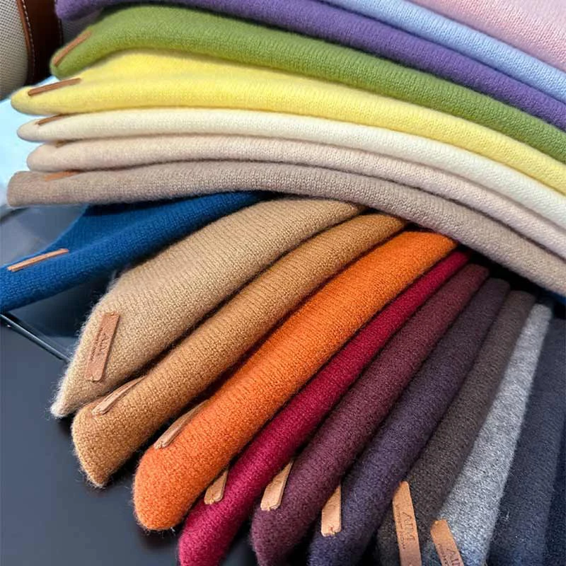 Britischer koreanischer Dreiecksschal aus 100 % Wolle, dreieckige Schals, Damen-Kopftuch, gestrickte Schals, multifunktionaler warmer gestrickter Poncho – Detail 8
