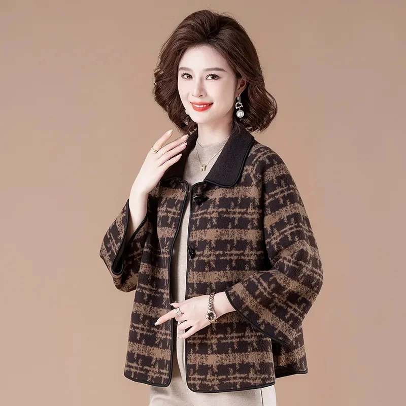 2023 New Middle aged Mom's Spring and Autumn Small Fragrance Coat Loose and Slim for Middle aged and Elderly Women's Cardigan