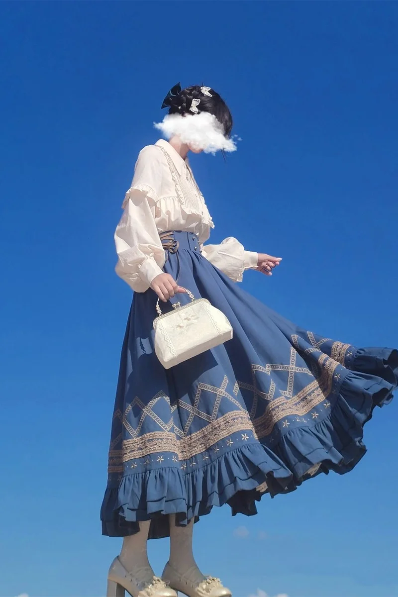 

Blue Lolita Princess Skirt Heavy Industry Embroidery SK Half Skirt Lolita Dress Elegant And Gorgeous Miss Lolita's Daily Wear