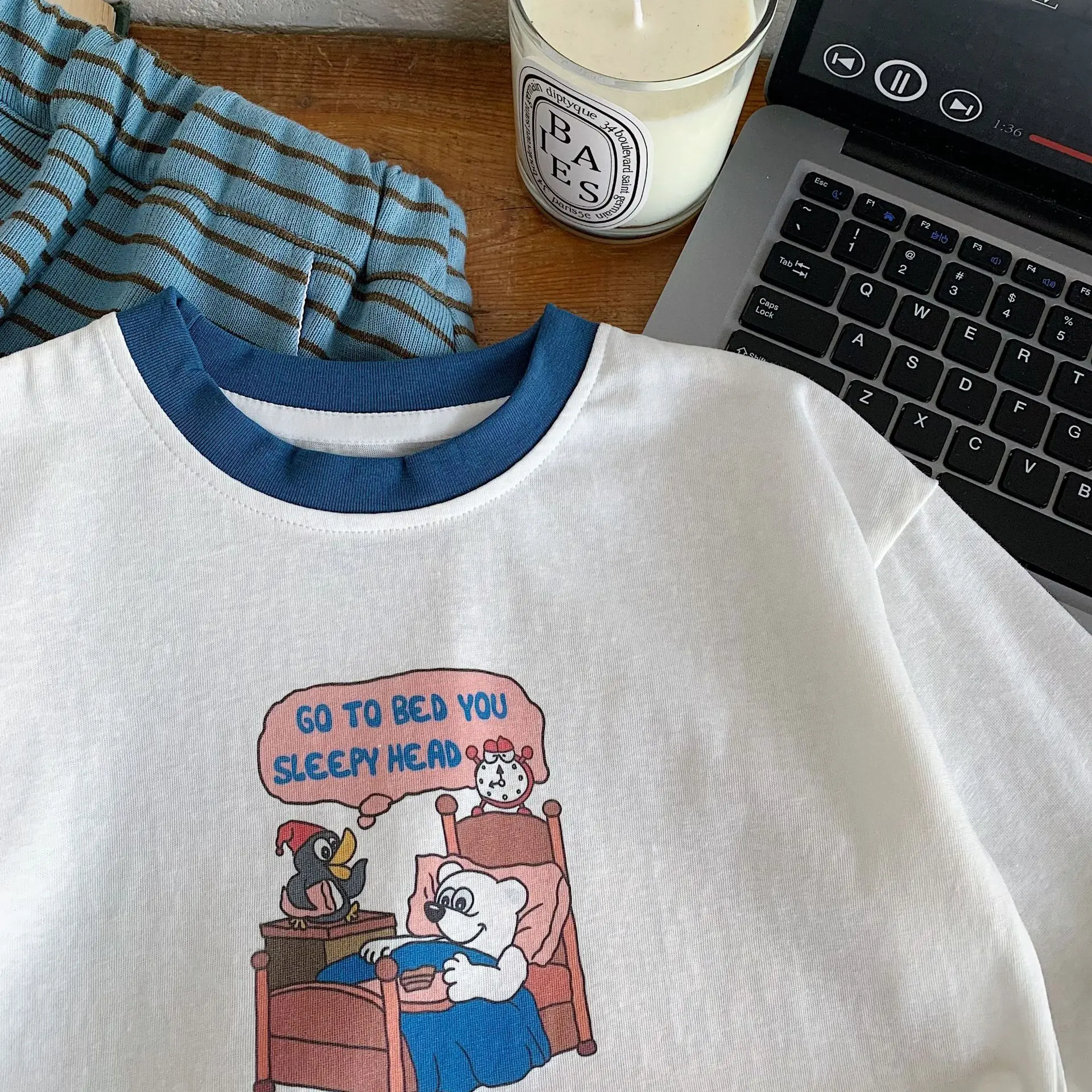 Kinder-T-Shirt aus reiner Baumwolle, neues einfaches Langarm-Oberteil mit Rundhalsausschnitt, Cartoon-Basisshirt für Jungen und Mädchen, bequem, atmungsaktiv – Detail 10