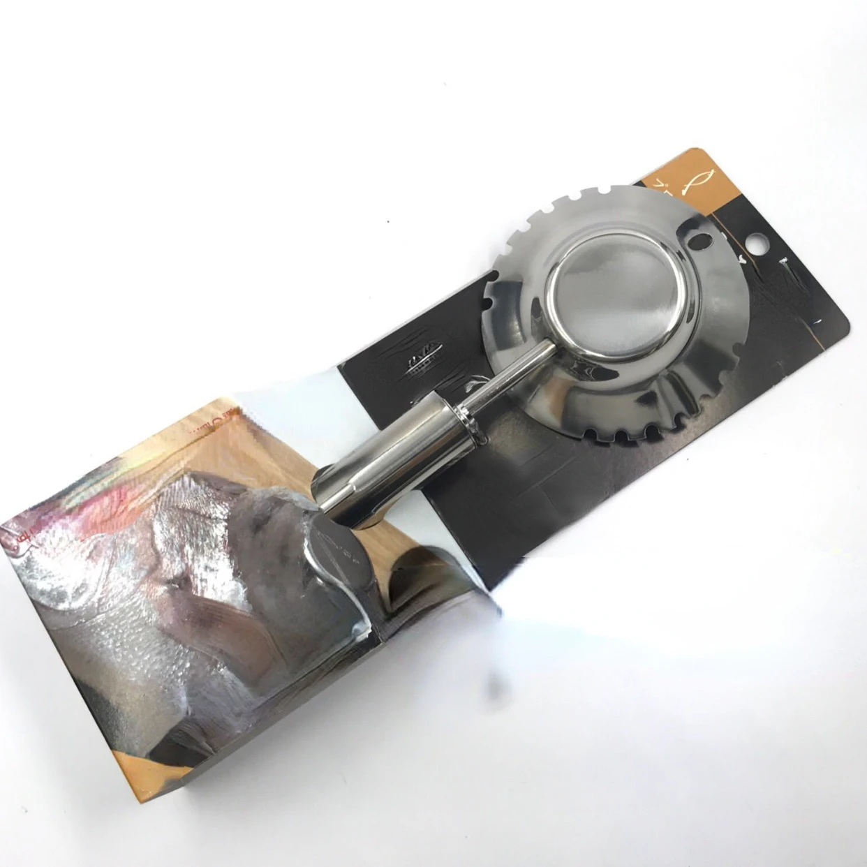 

Scraper, descaling tool, scaler, planing tool, boat, fishing gear