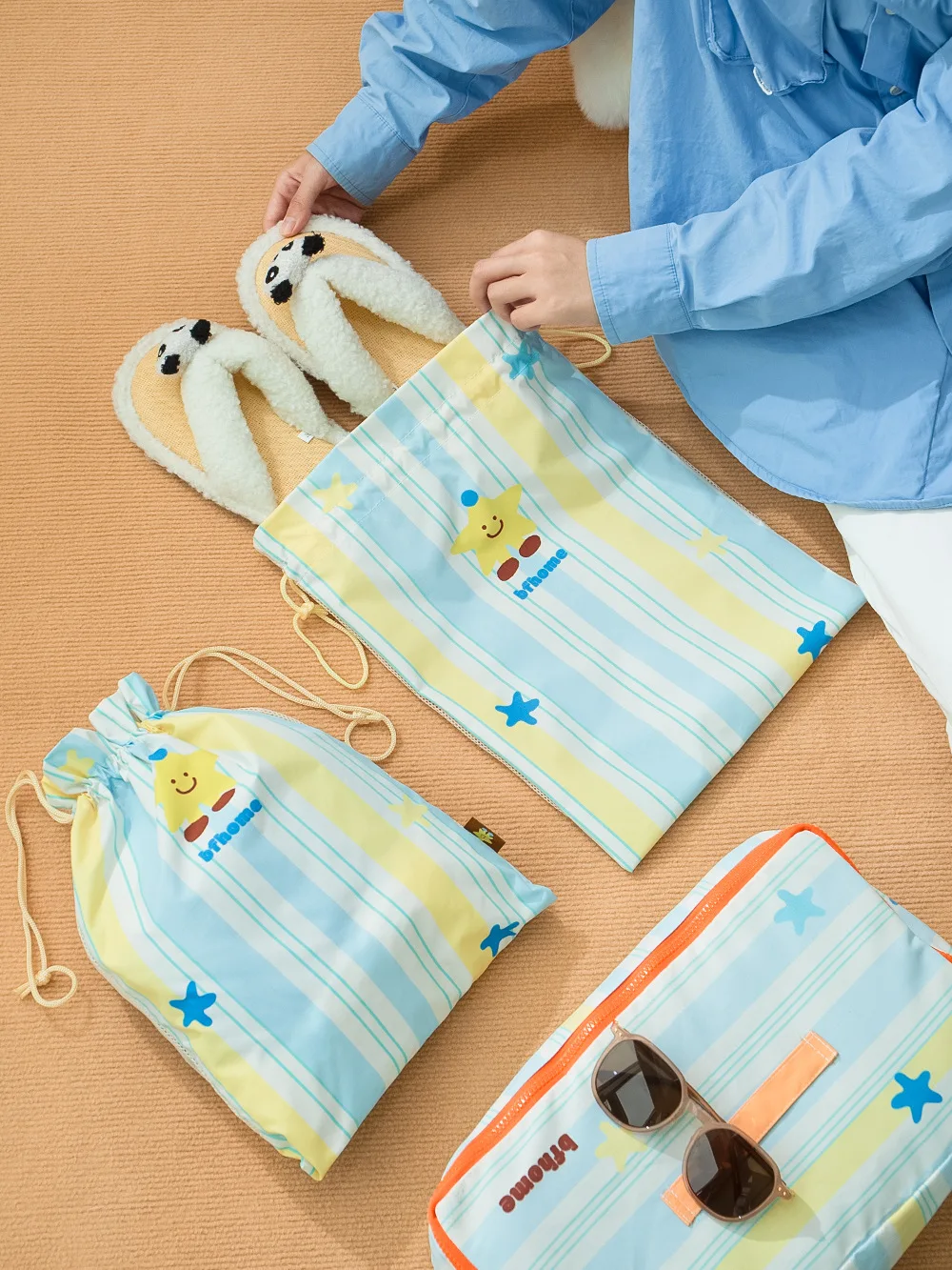 1 light foldable portable sundries storage bag Travel suitcase for business trip clothes and accessories sorting bag laundry bas