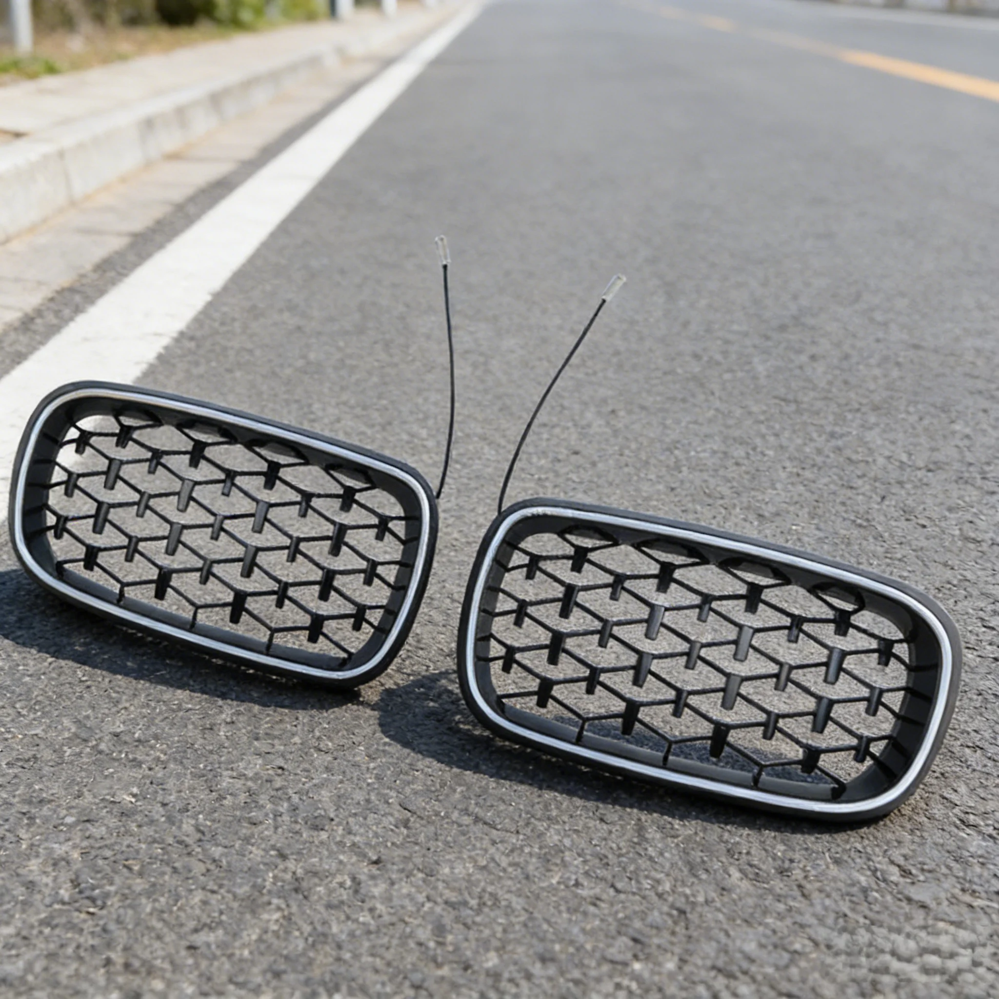 2014년부터 2018년까지 BMW X5 F15 X6 F16 M 스포츠 듀얼 더블 라인 교체용 전면 LED 그릴 라이트 레이싱 그릴 (글로스 블랙 ABS)