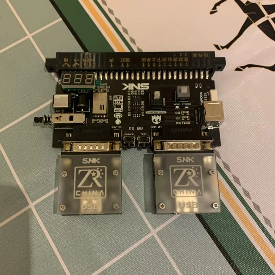CBOX+電源付 サターンパッド&NEOGEOパッド対応 連射付 CBOX+電源付 サターンパッド&NEOGEOパッド対応 連射付 - その他