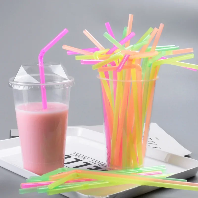 Description Picture 4 of itemMulticolor Drinking Straws Plastic Disposable Bendable Drink Straw for Milk Cola Tea Cocktail Party Wedding Supplis Wholesale