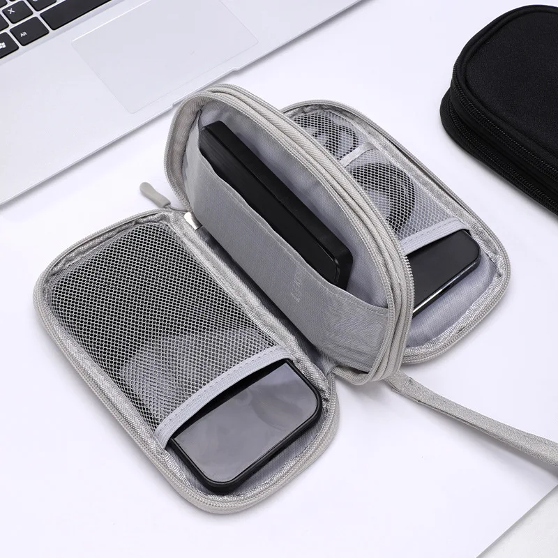 Versatile Multi-Pocket Travel Organizer Bag