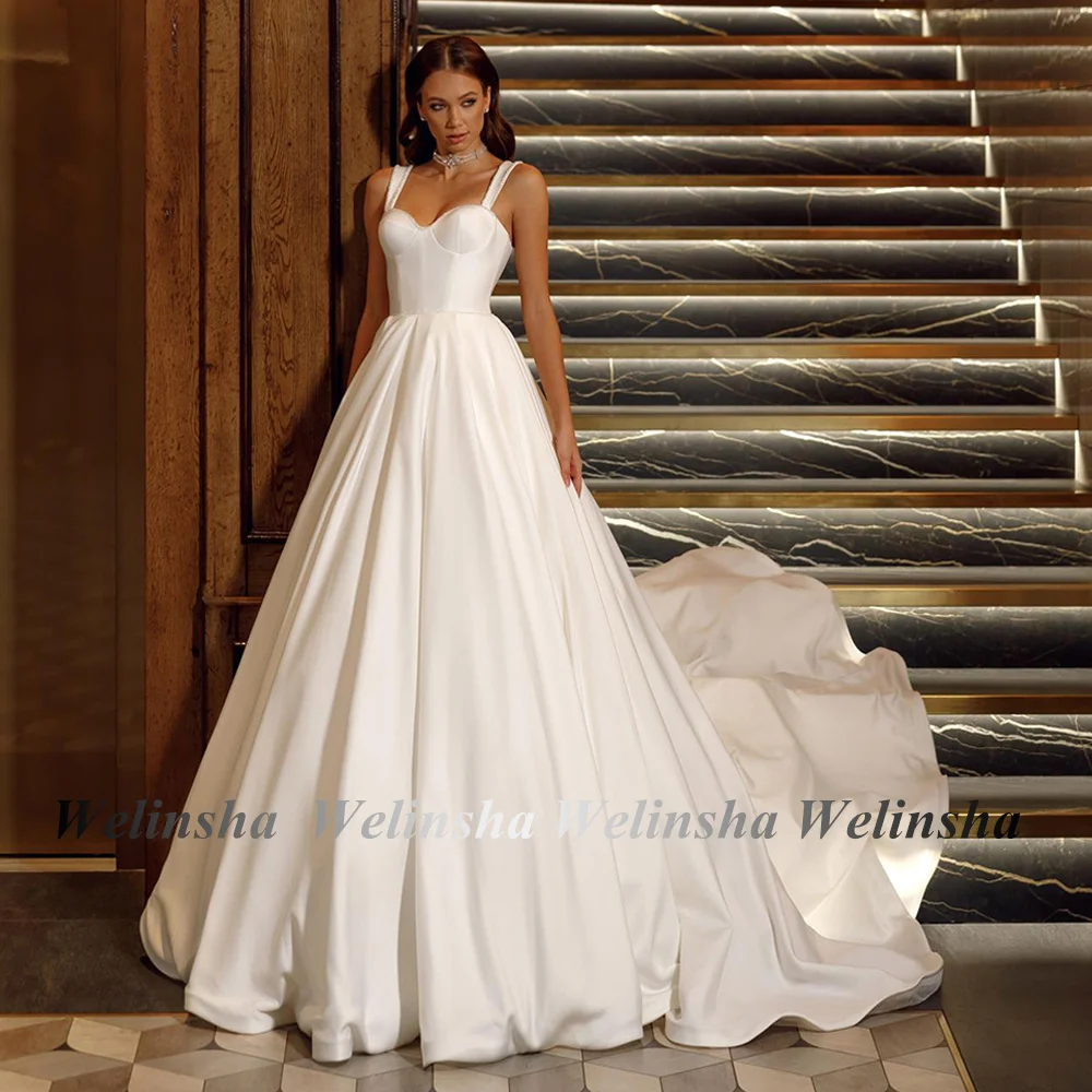 

Charming Ivory Wedding Dress Woman Bridal Gown Sweetheart Sleeveless Beading Court Train Vestidos De Novia Bride Dresses