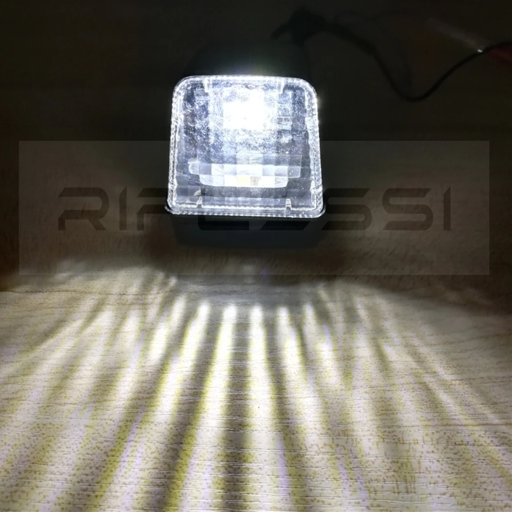 thumbnail image 2 of Tat For 2Pcs 24V LED Top Signal Lamp Volvo FH FM Truck Cab 2 of 10
