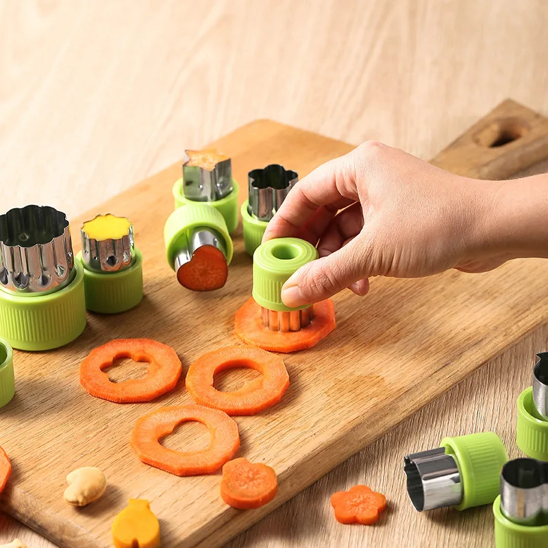 12pcs/set Vegetable Fruit Cutter Stainless Steel Flowers Cartoon Shape Mold Cake Biscuit Cutting Mold Kitchen Cookie Cutter Tool
