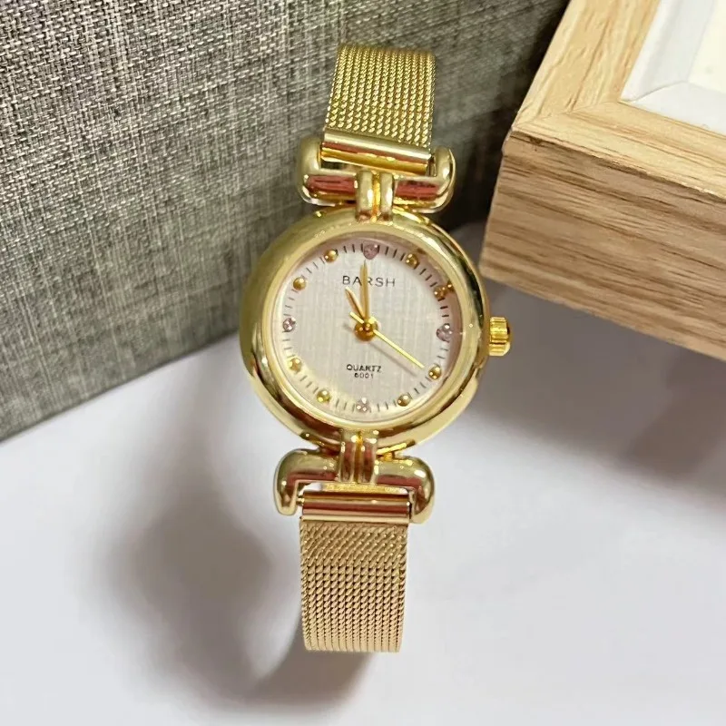 Medieval Round Gold Watch, Retro Women's Quartz Watch