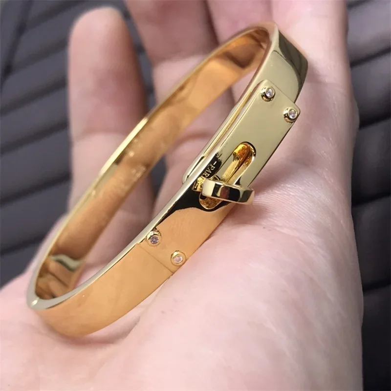 Exquisite Compact Bracelets for Everyday and Parties